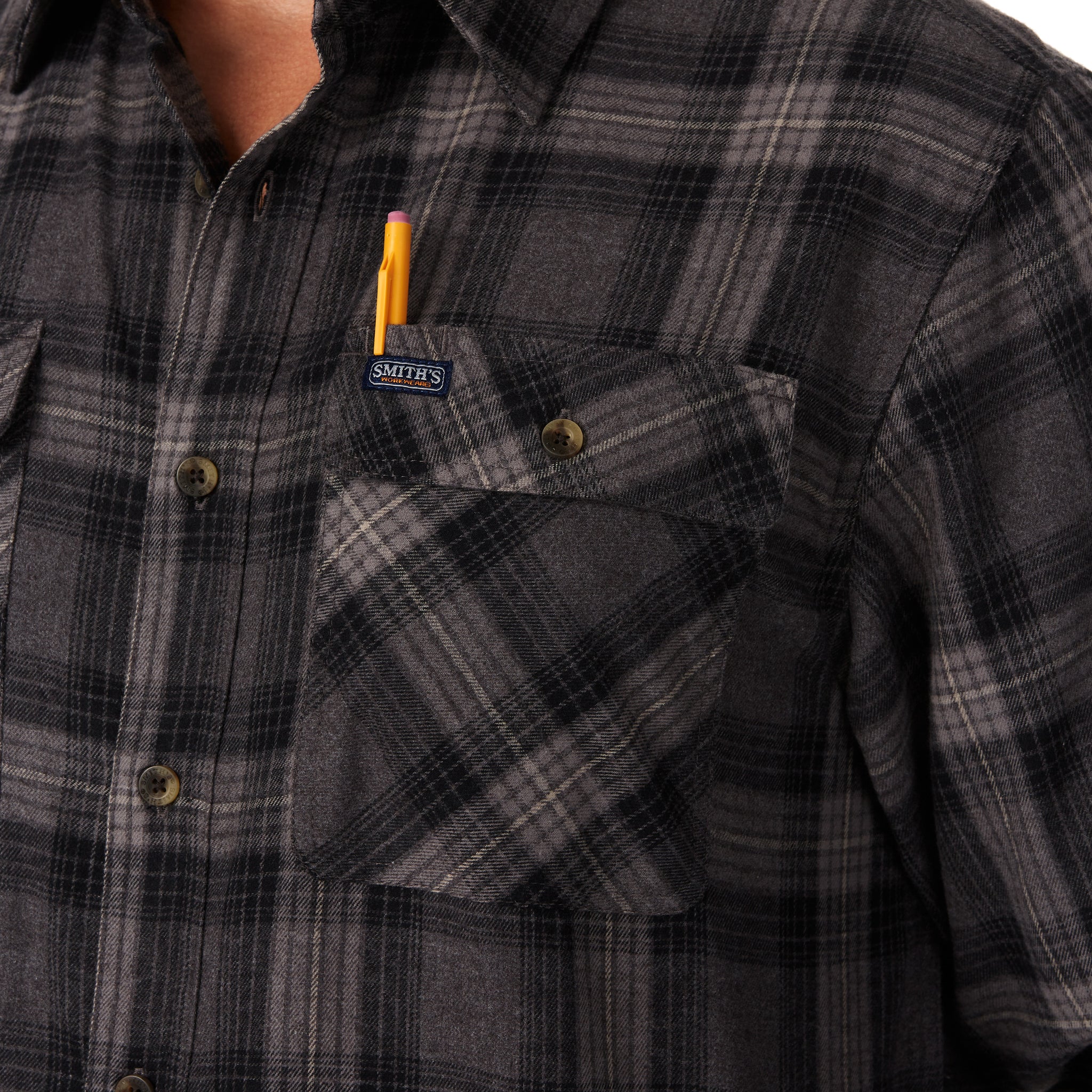 LONG SLEEVE 2-POCKET PLAID FLANNEL SHIRT WITH PEN-SLOT